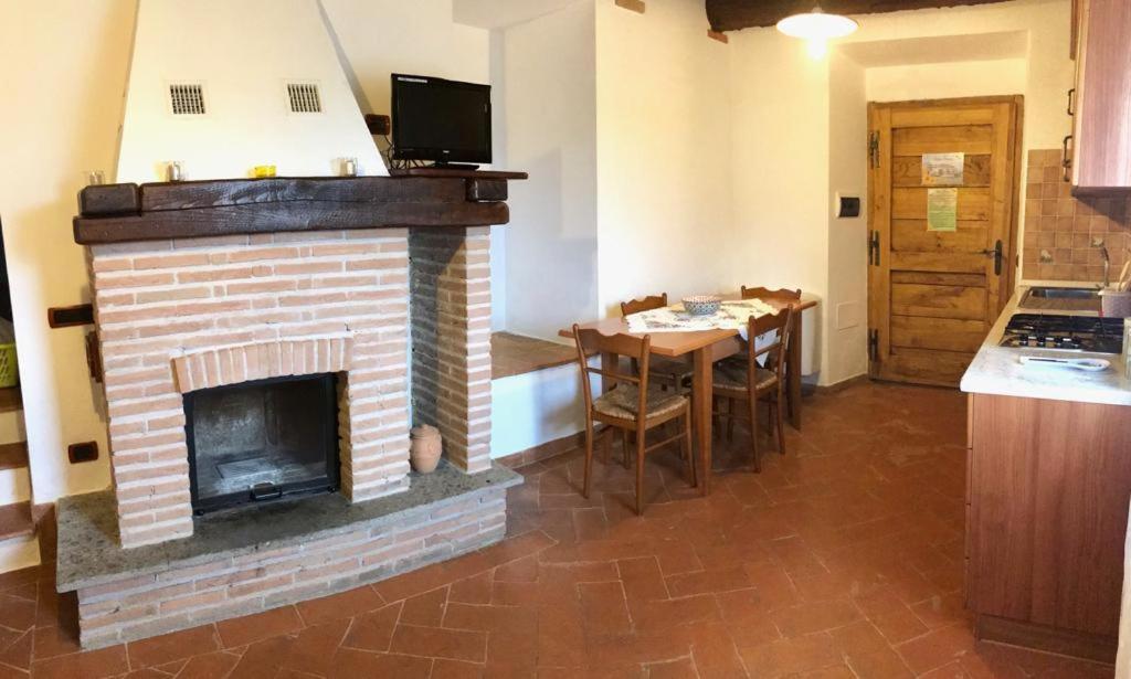 Agriturismo Podere Casano Radicofani Dış mekan fotoğraf